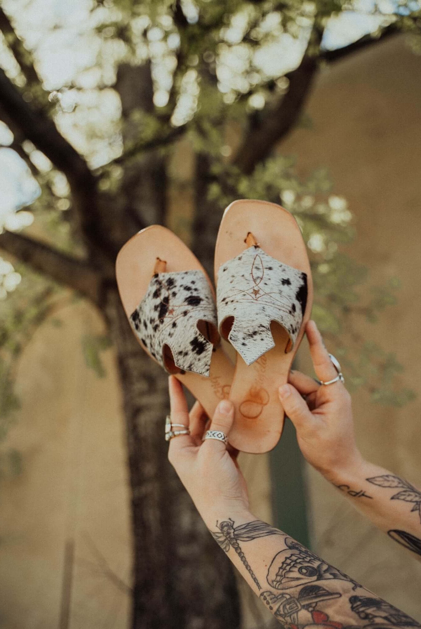 Luciana western leather flip-flops with stitching