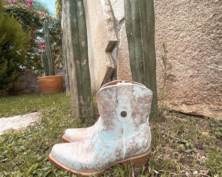 Loretta Metallic Rosegold Edition – Snip Toe - Stiefeld Boots