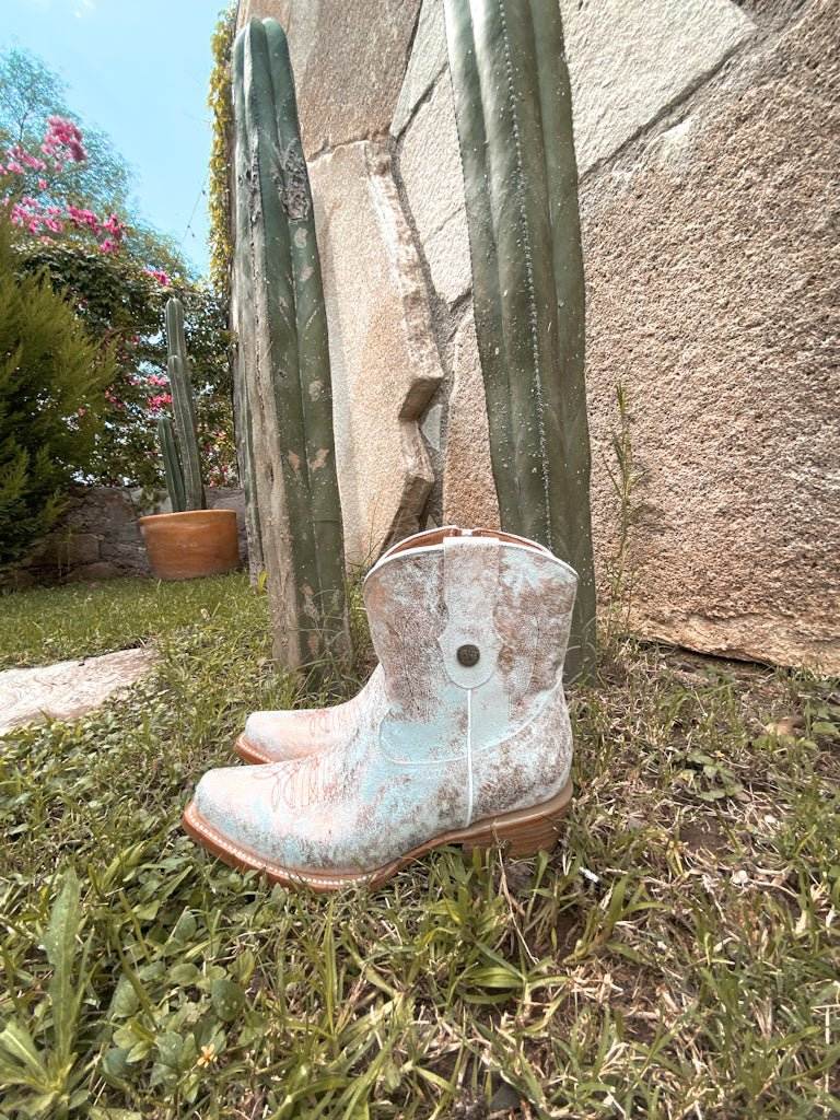 Loretta Metallic Rosegold Edition – Snip Toe - Stiefeld Boots