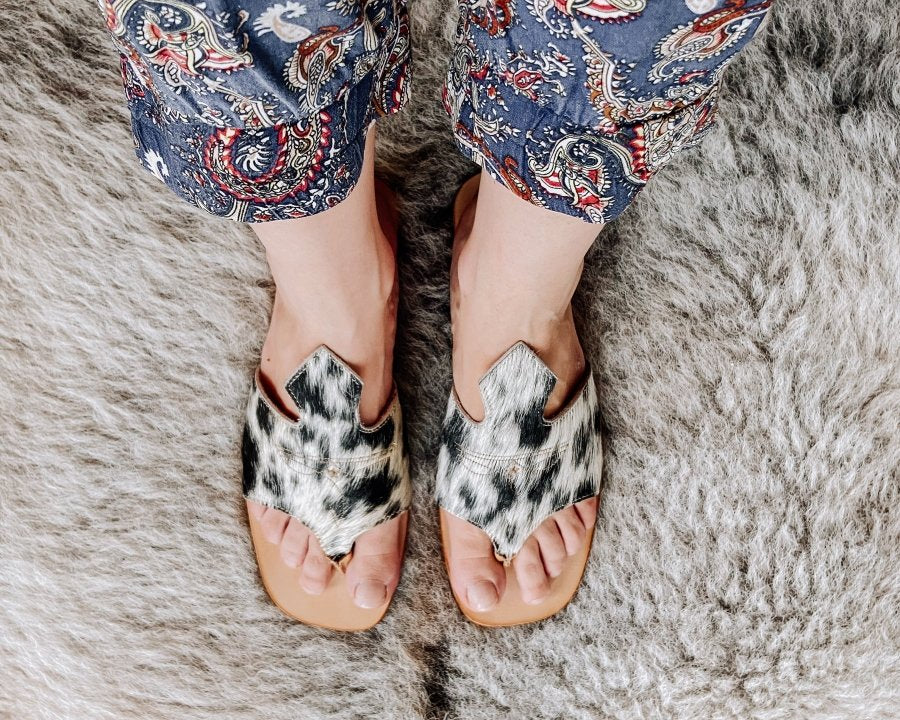 Luciana Hair - on - Hide Cowhide Sandals – Black & White - Stiefeld Boots