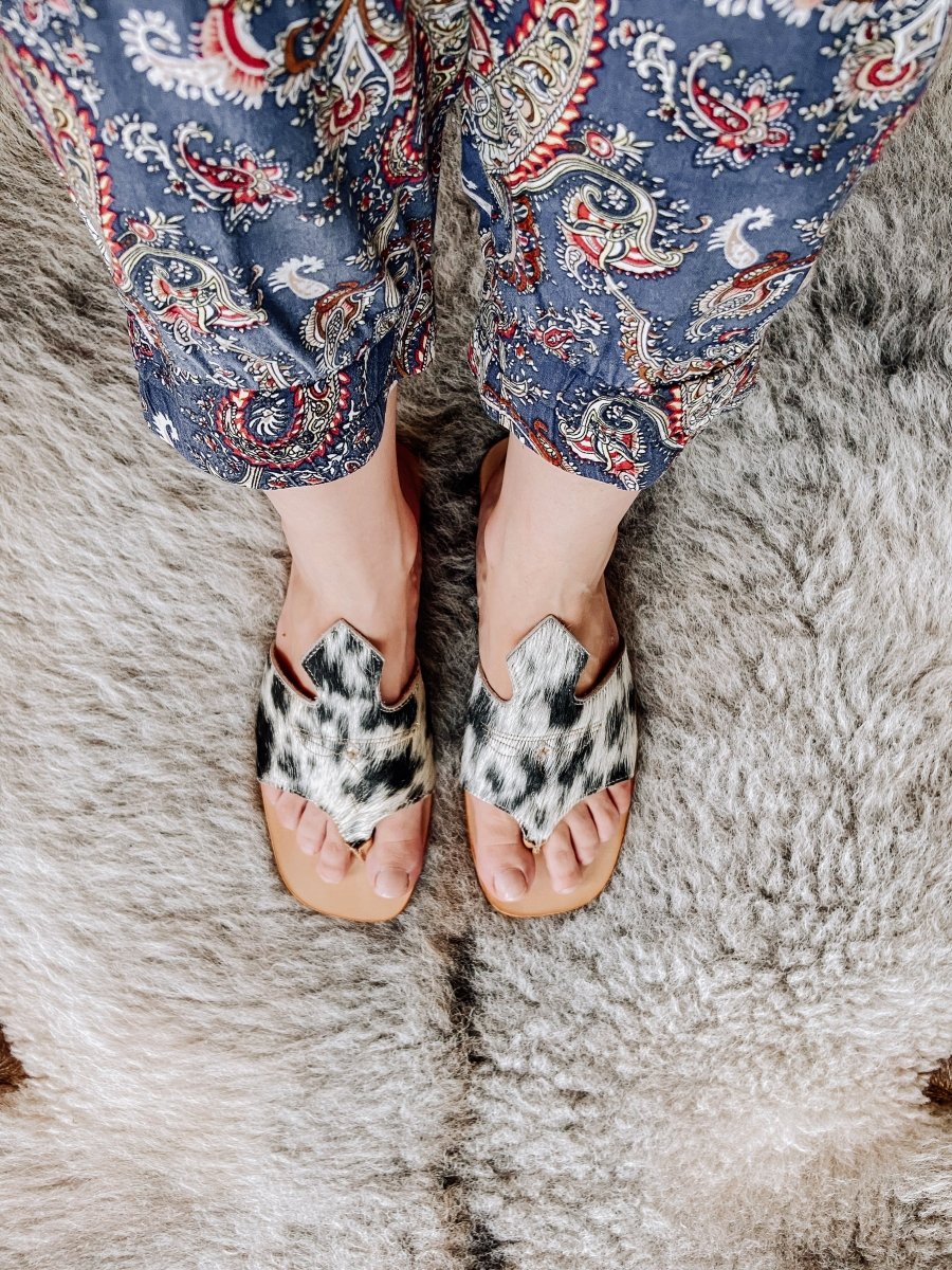 Luciana Hair - on - Hide Cowhide Sandals – Black & White - Stiefeld Boots