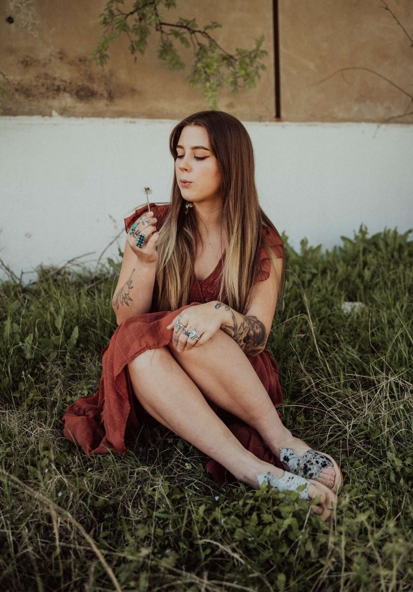 Luciana Hair - on - Hide Cowhide Sandals – Black & White - Stiefeld Boots