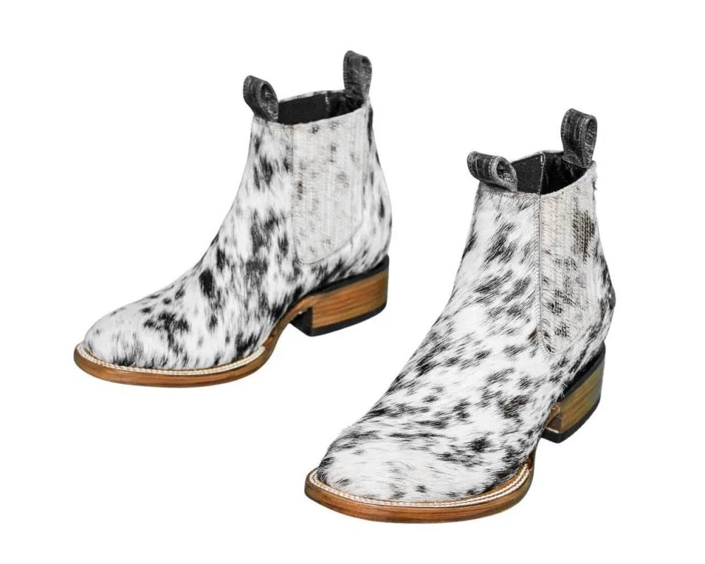 Aurora Cowhide Boots – Size 8 – Handmade Western Boots for Women