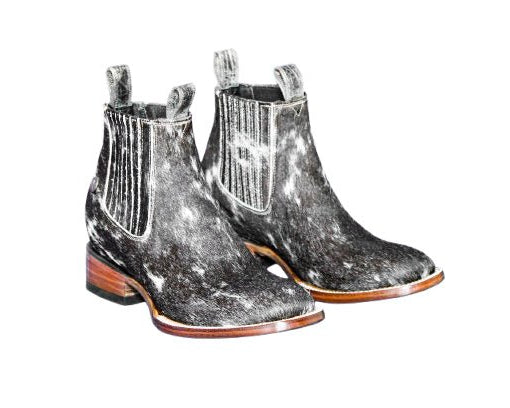 The Aurora Cowhide Boots – Size 8.5 US - Stiefeld Boots