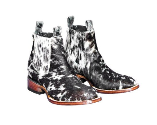 The Aurora Cowhide Boots – Size 9 US - Stiefeld Boots