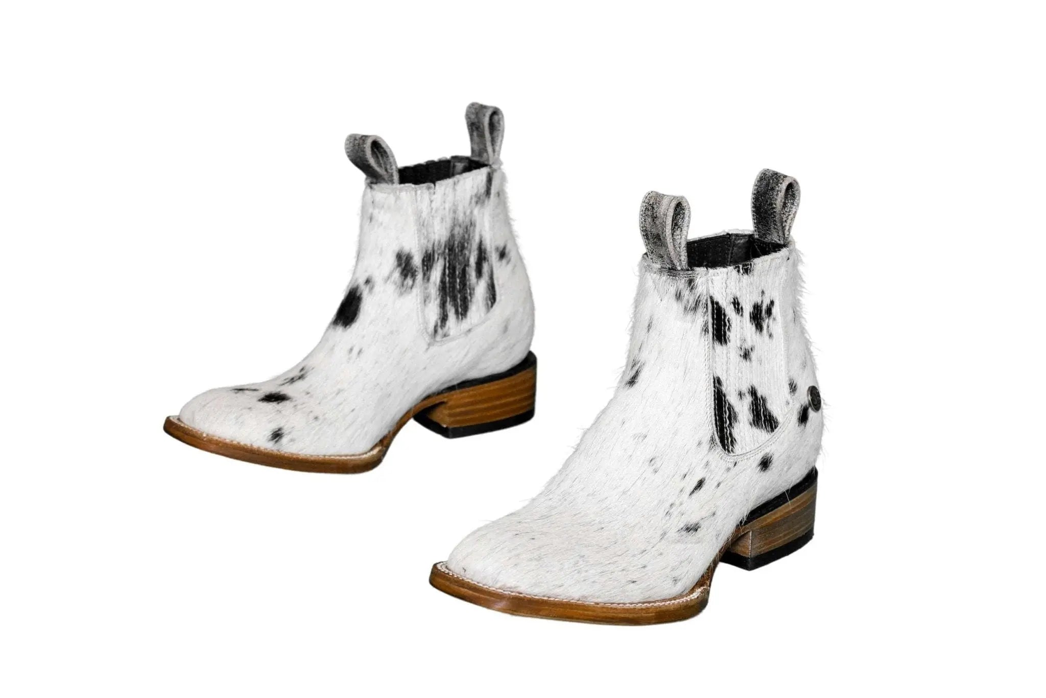Aurora Cowhide Boots – Size 6 – Handmade Western Boots for Women