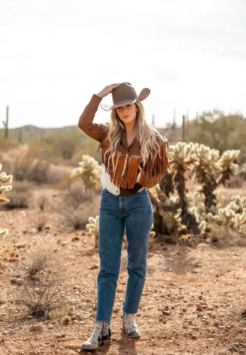 The Charlotte Hair - on hide Fringe Jacket - Stiefeld Boots