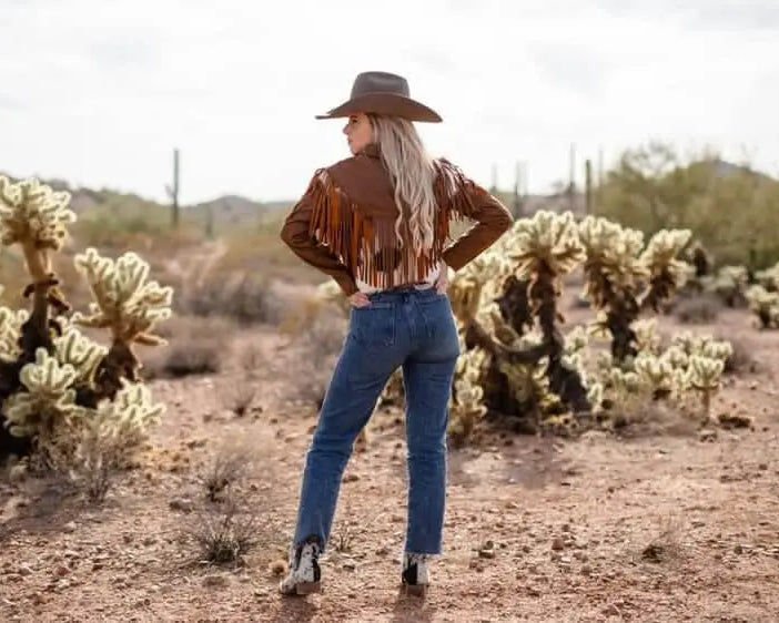 The Charlotte Hair - on hide Fringe Jacket - Stiefeld Boots