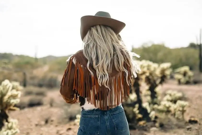 The Charlotte Hair - on hide Fringe Jacket - Stiefeld Boots