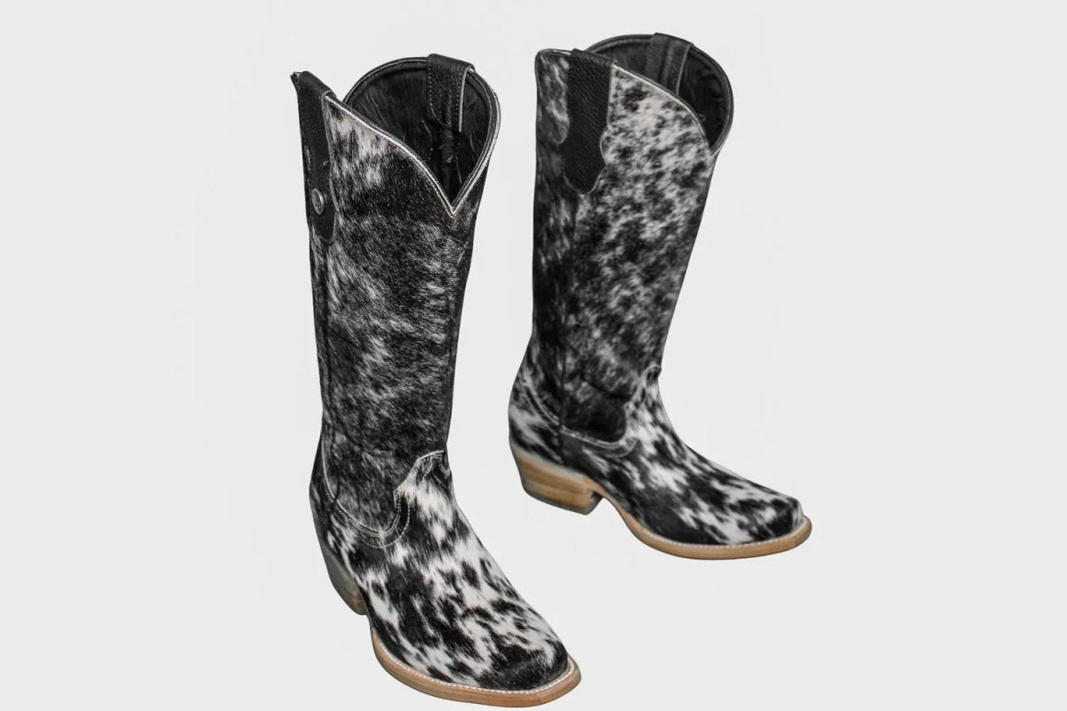 The Dakota Cowhide Boots - Size 6 US - Stiefeld Boots