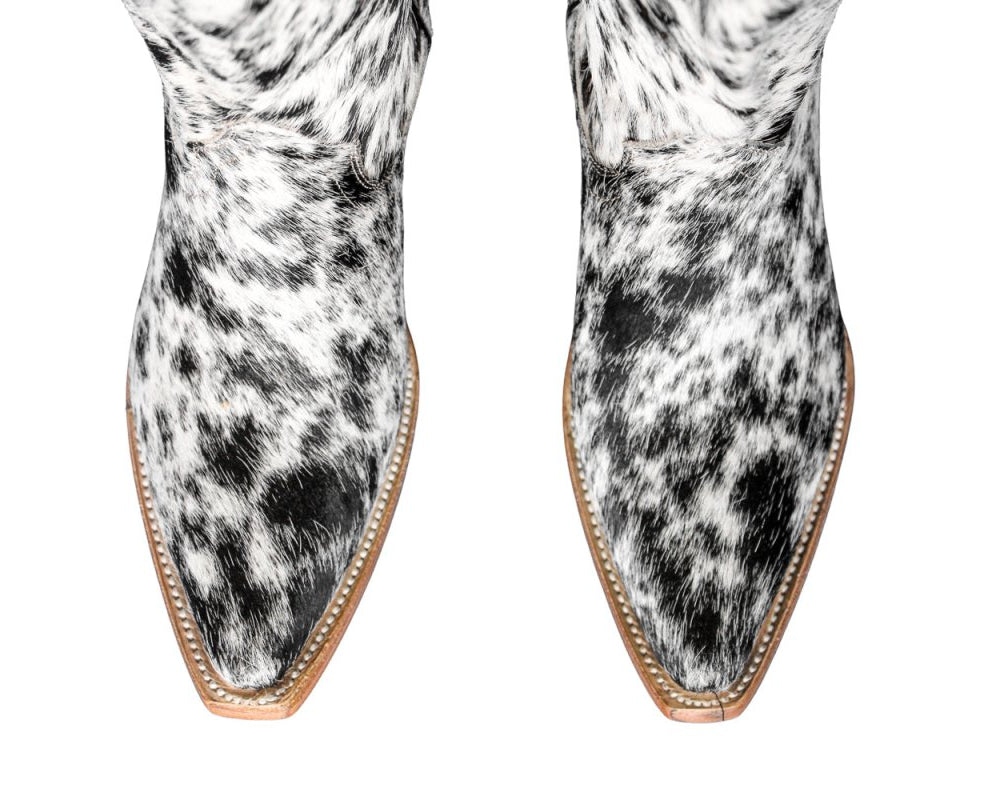 The Dakota Cowhide Boots - Size 7.5 US - Stiefeld Boots