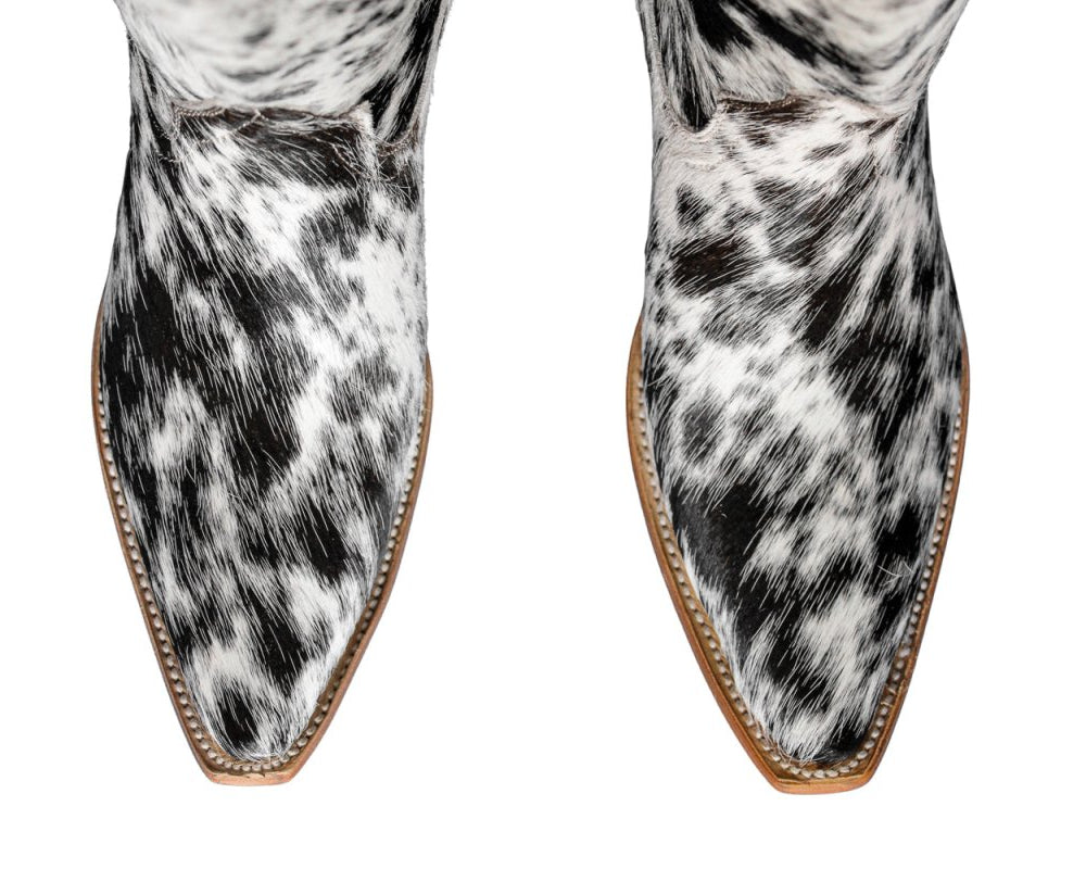 The Dakota Cowhide Boots - Size 9 US - Stiefeld Boots