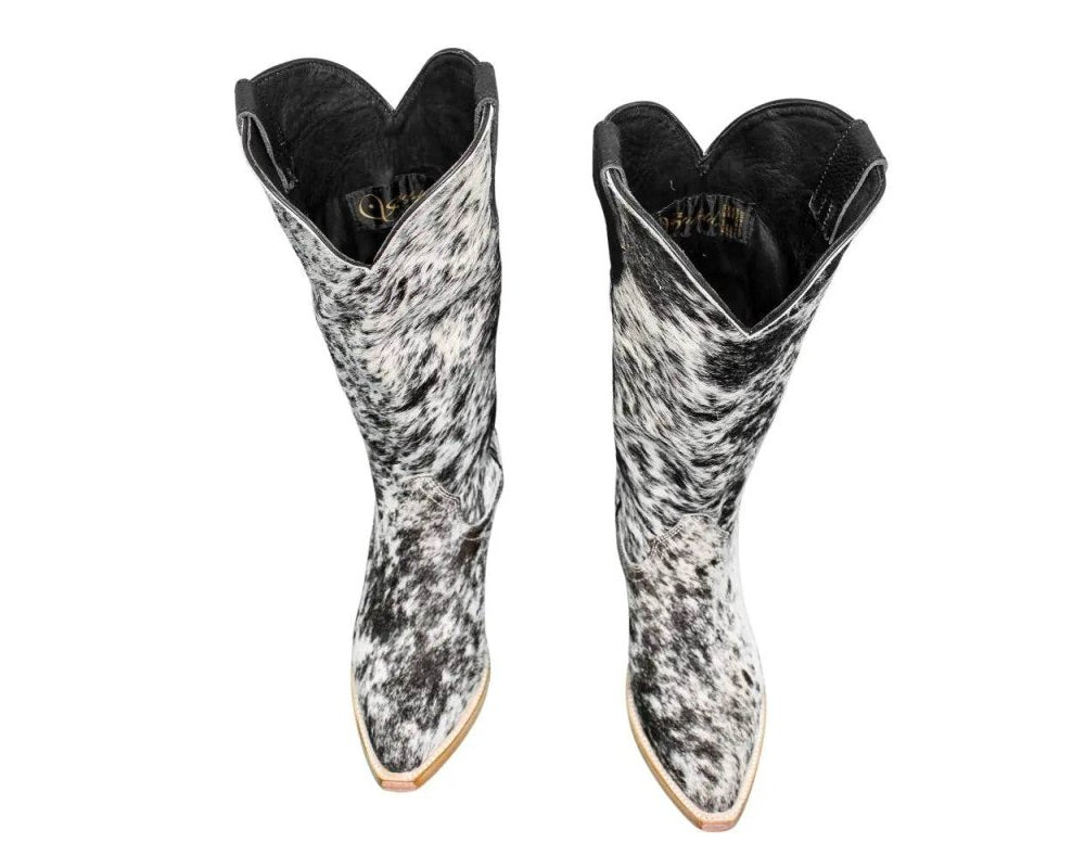 The Dakota Cowhide Boots - Size 6.5 US Stiefeld Boots