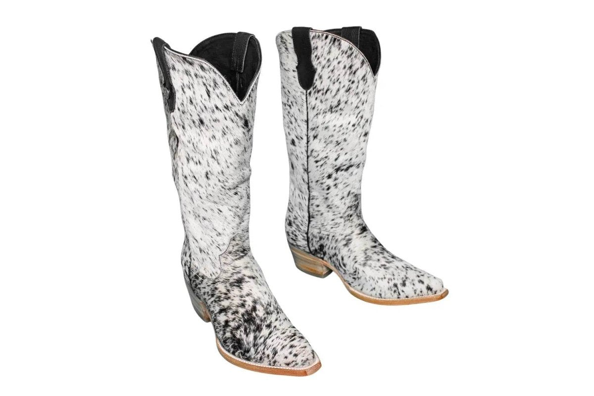 The Dakota Cowhide Boots - Size 9 US Stiefeld Boots