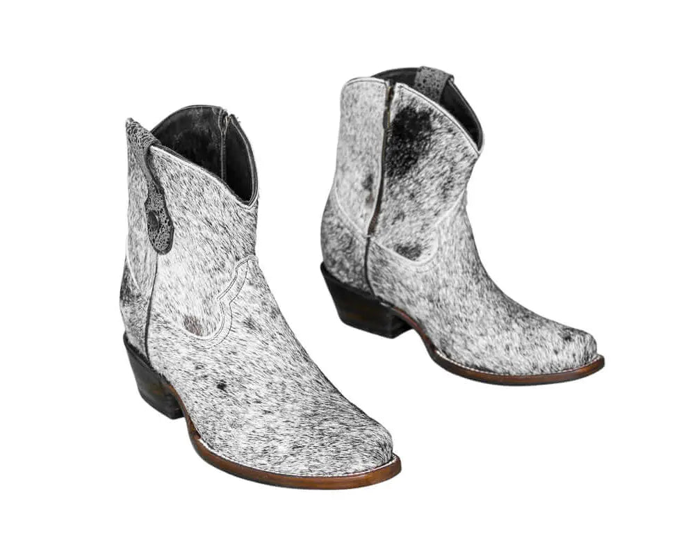 Loretta Cowhide Boots – Size 8 – Western Boots for Women
