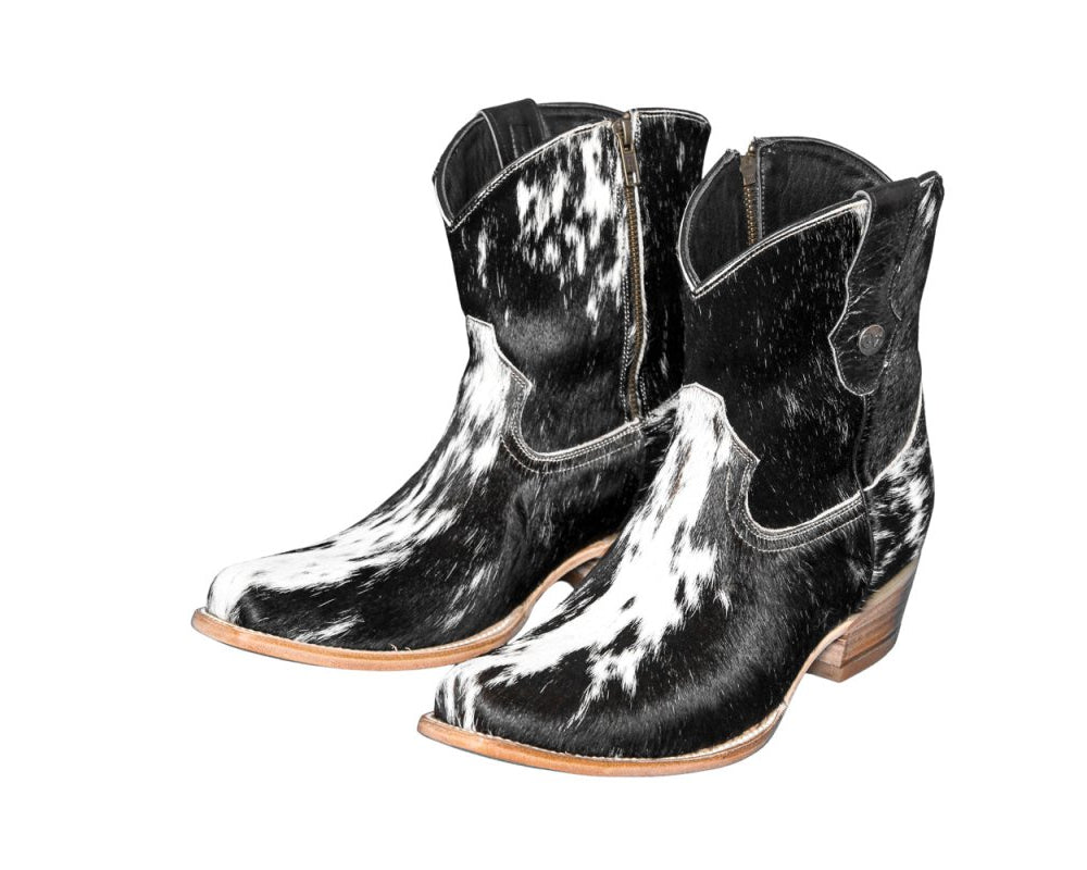 The Loretta Cowhide Boots - Size 10 US - Stiefeld Boots