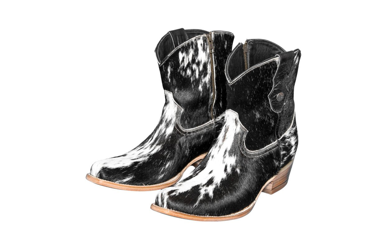 The Loretta Cowhide Boots - Size 10 US - Stiefeld Boots