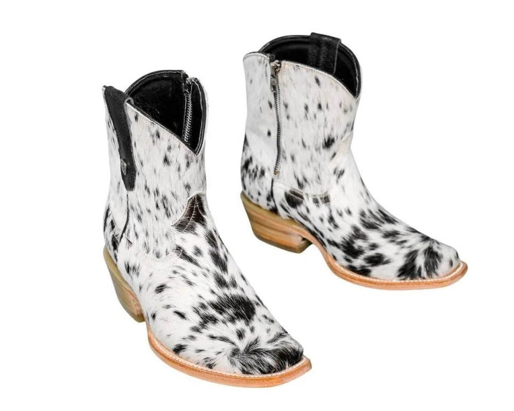 Loretta Cowhide Boots – Size 6 – Western Boots for Women