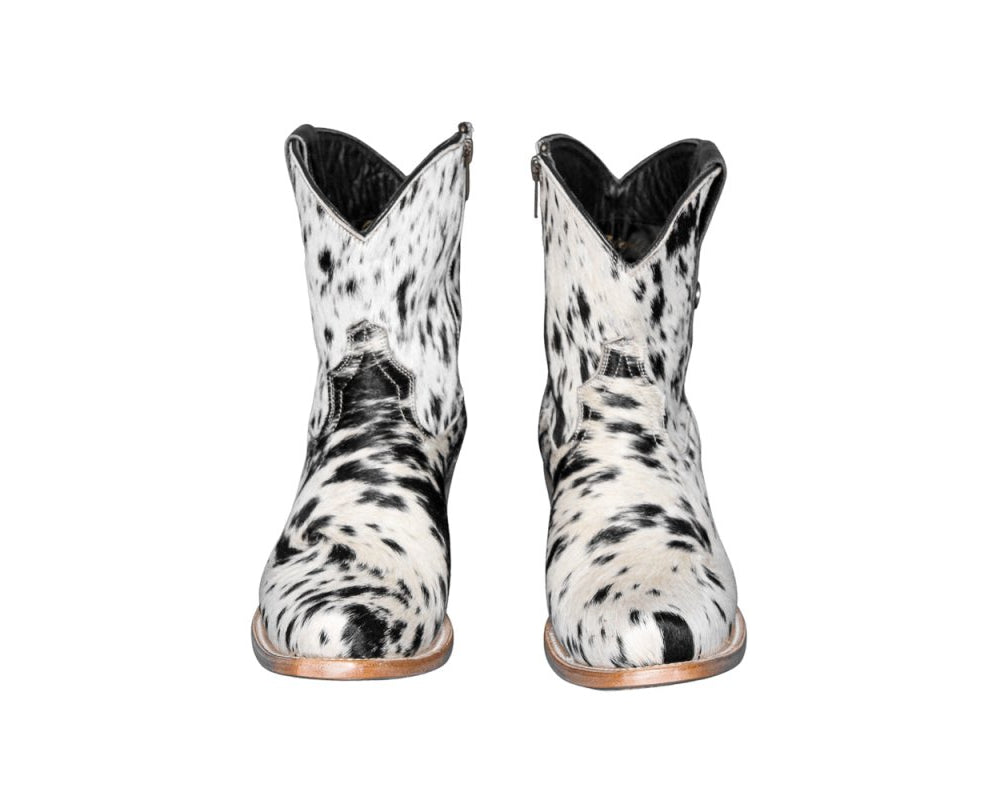 The Loretta Cowhide Boots - Size 8.5 US - Stiefeld Boots