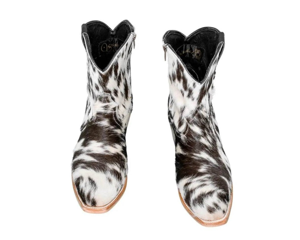 Loretta Cowhide Boots – Size 8.5 – Western Boots for Women