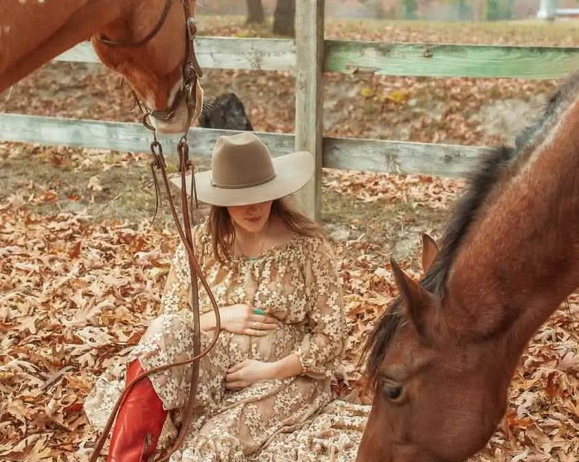 Lorraine Tall Leather Boots – Red Full Grain – Western Handmade Boot