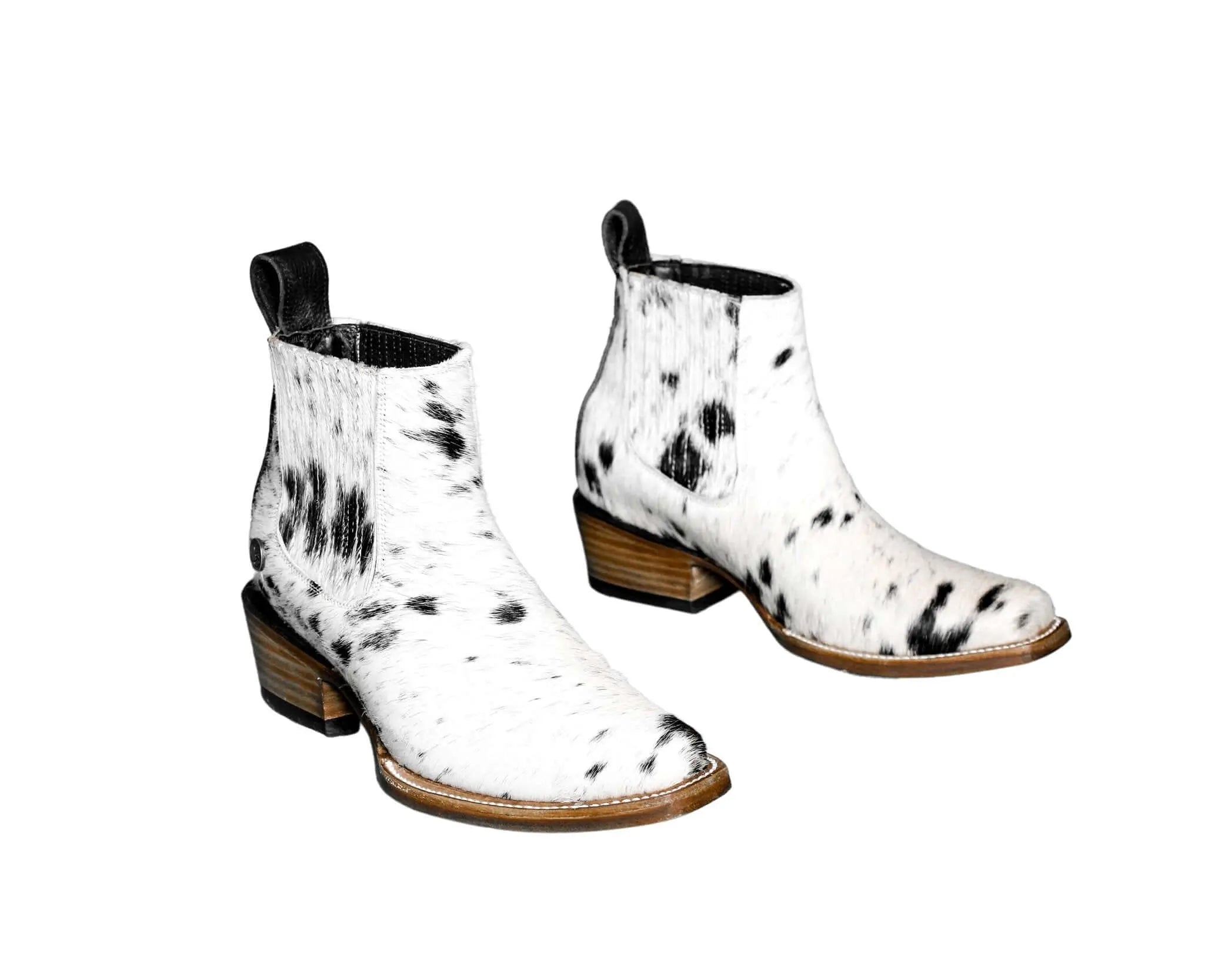 Aurora Cowhide Boots – Size 6 – Handmade Western Boots for Women