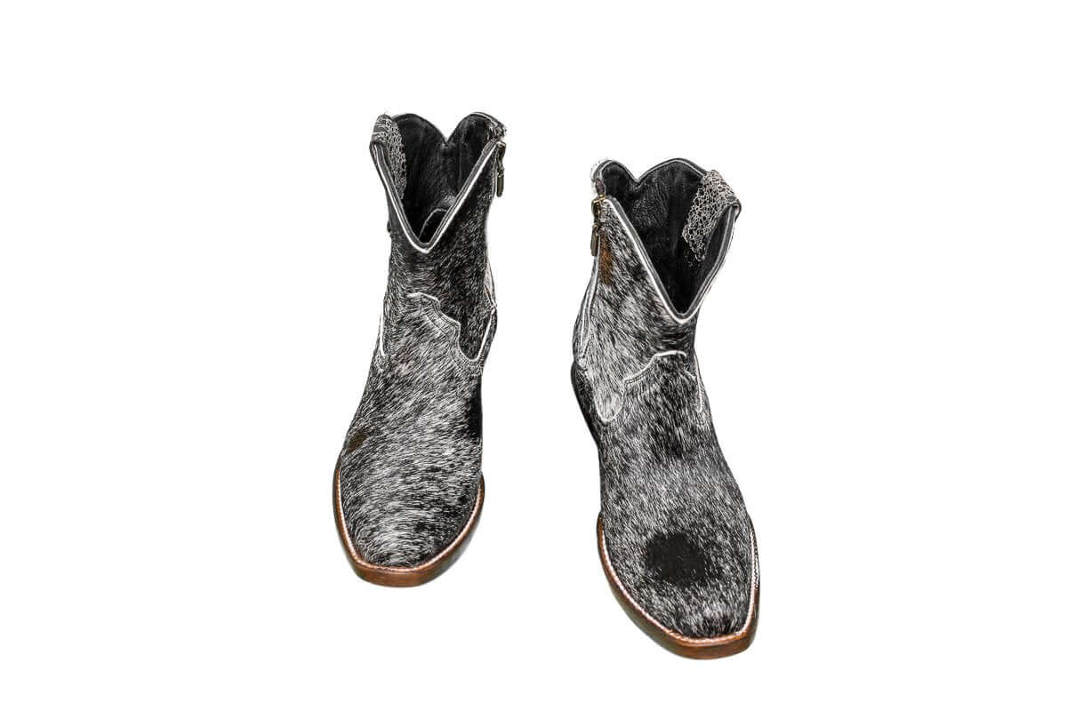 Loretta Cowhide Boots – Size 6 – Western Boots for Women