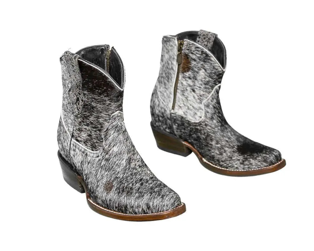 Loretta Cowhide Boots – Size 6 – Western Boots for Women