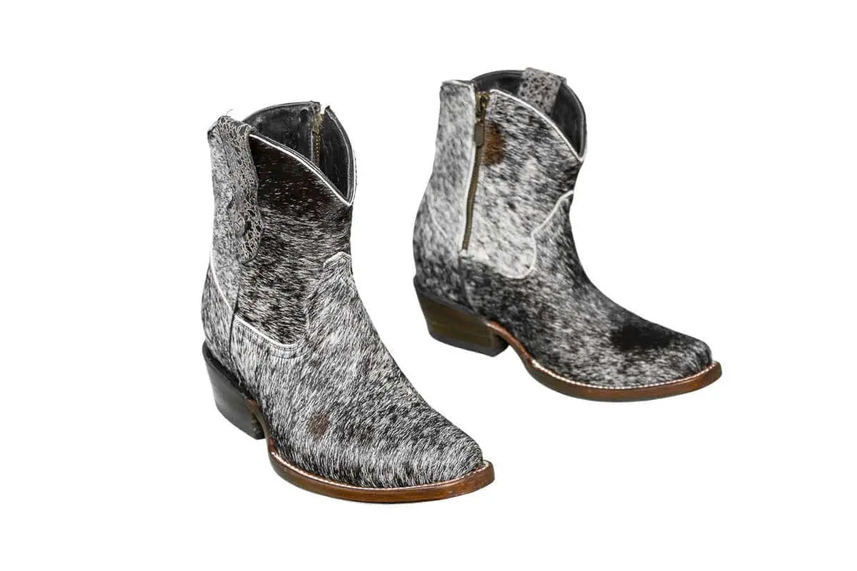 Loretta Cowhide Boots – Size 6 – Western Boots for Women