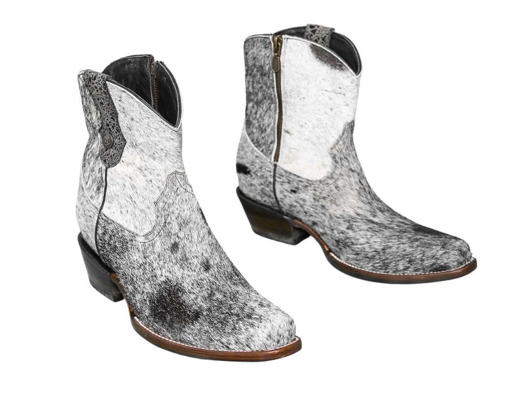 Loretta Cowhide Boots – Size 9.5 – Western Boots for Women