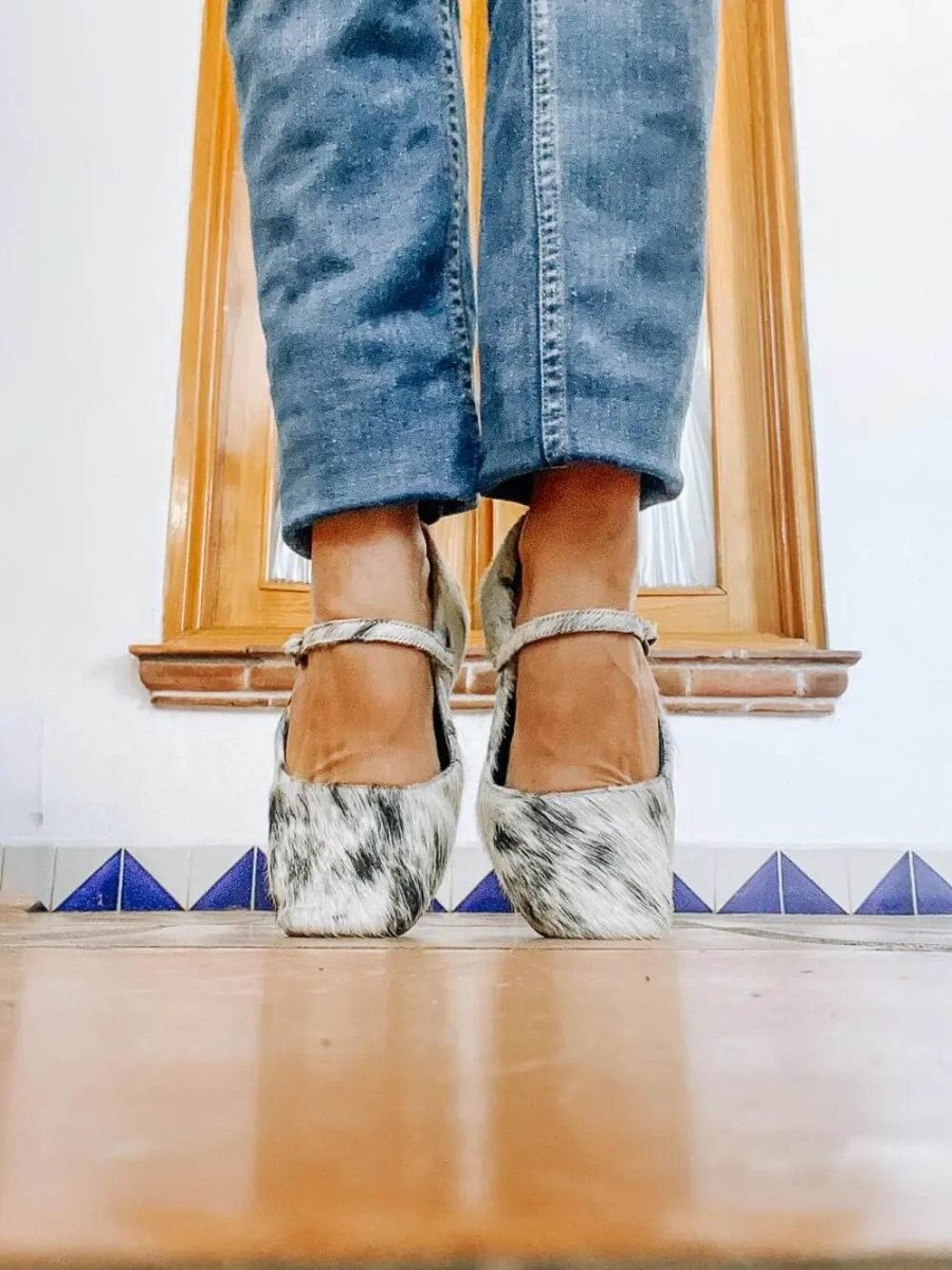 The Cassandra Shoes - Wholesale - Hair - on hide - PREORDER - Stiefeld Boots