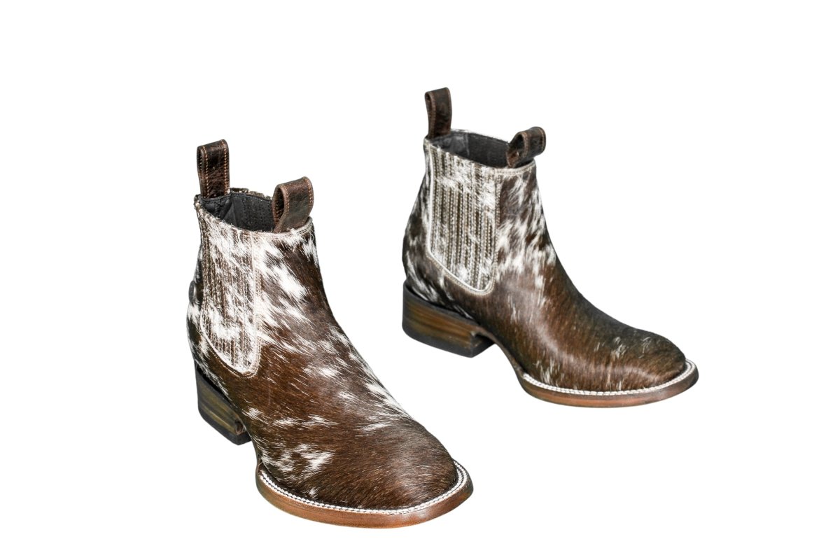 The Aurora Cowhide Boots – Size 5.5 US - Stiefeld Boots