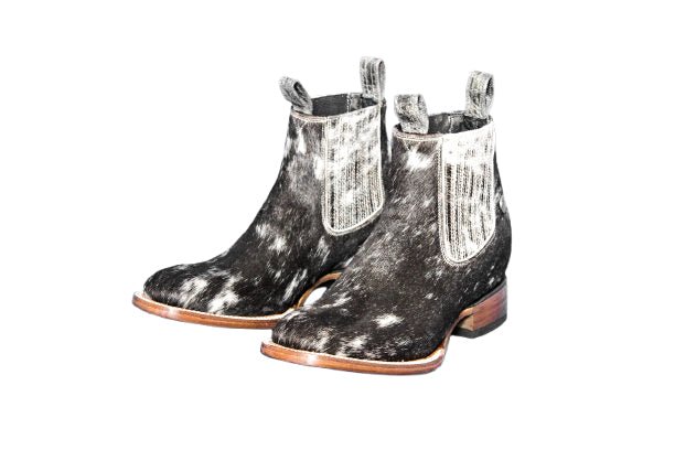 The Aurora Cowhide Boots – Size 7.5 US - Stiefeld Boots