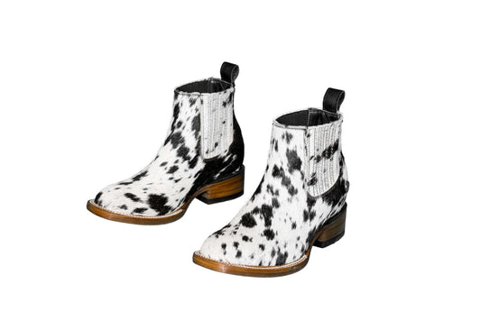 Aurora Cowhide Boots – Size 4 – Handmade Western Boots for Women