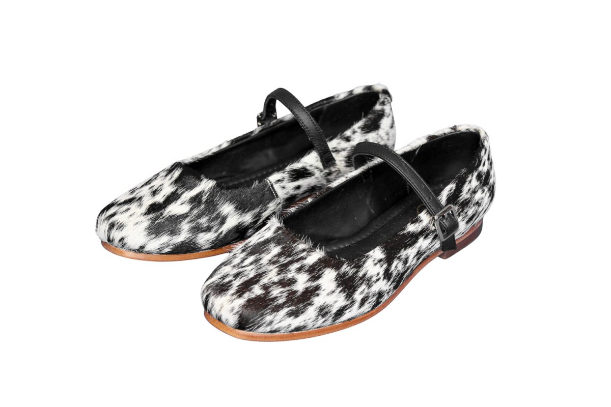 The Cassandra Cowhide Shoes – Size 6 - Stiefeld Boots