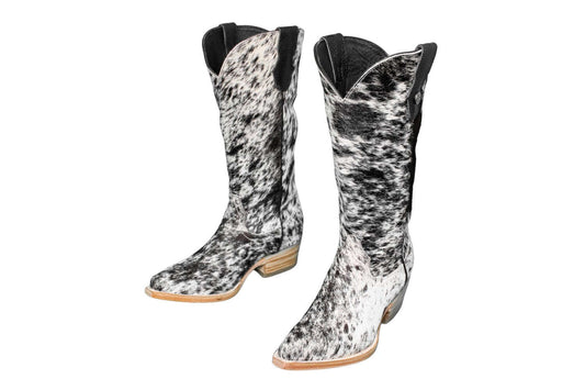 Dakota Cowhide Leather Boots - Size 6.5 - Western Style Footwear for Women