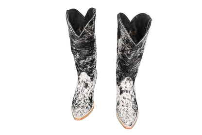 Dakota Cowhide Leather Boots - Size 8.5 - Western Style Footwear for Women