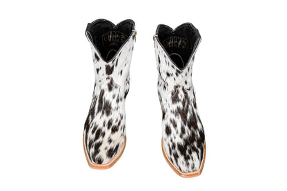 Loretta Cowhide Boots – Size 8 – Western Boots for Women