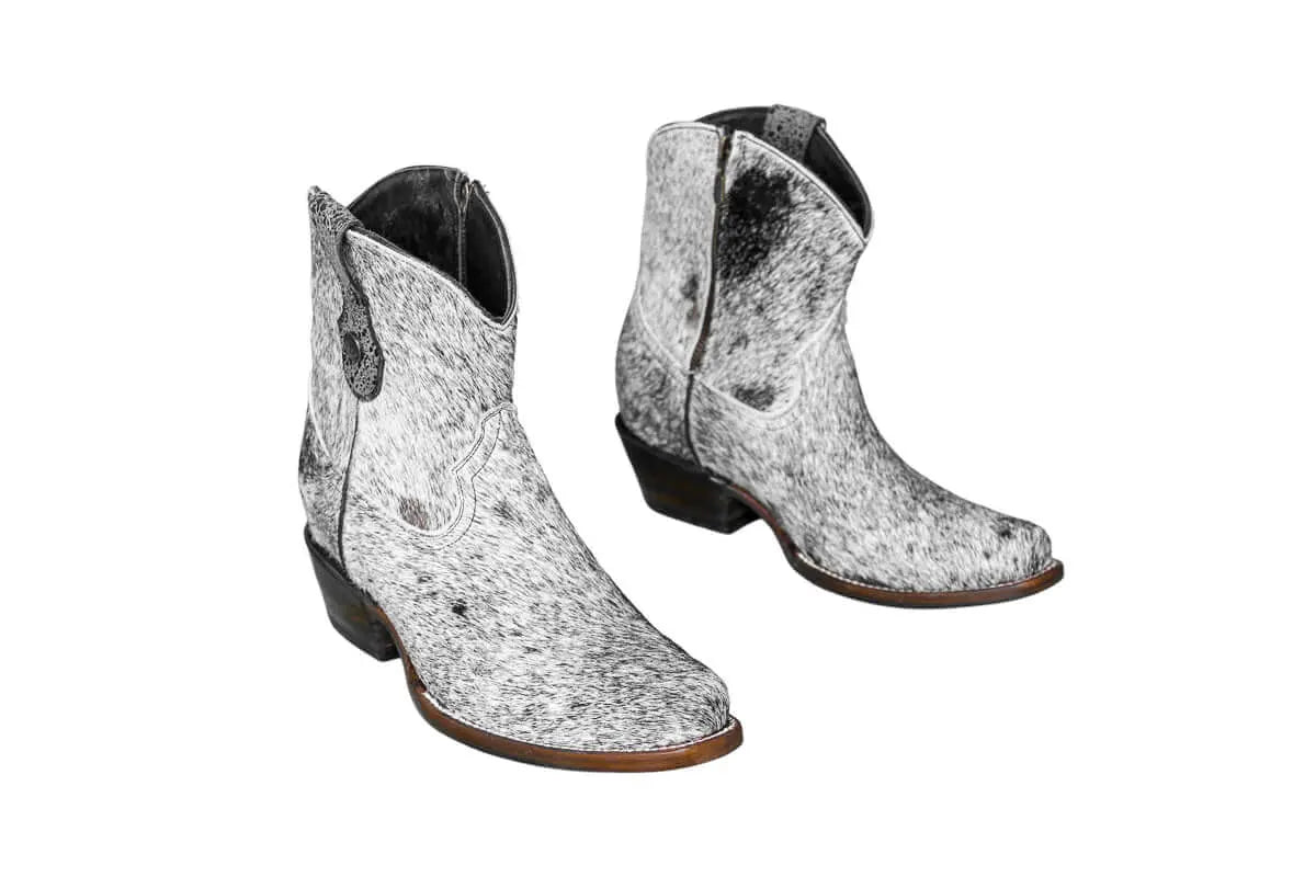 Loretta Cowhide Boots – Size 8 – Western Boots for Women