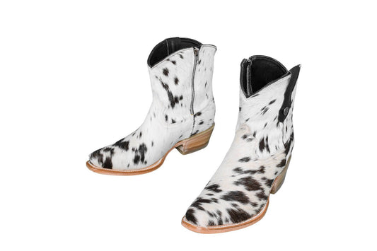 Loretta Cowhide Boots – Size 8.5 – Western Boots for Women