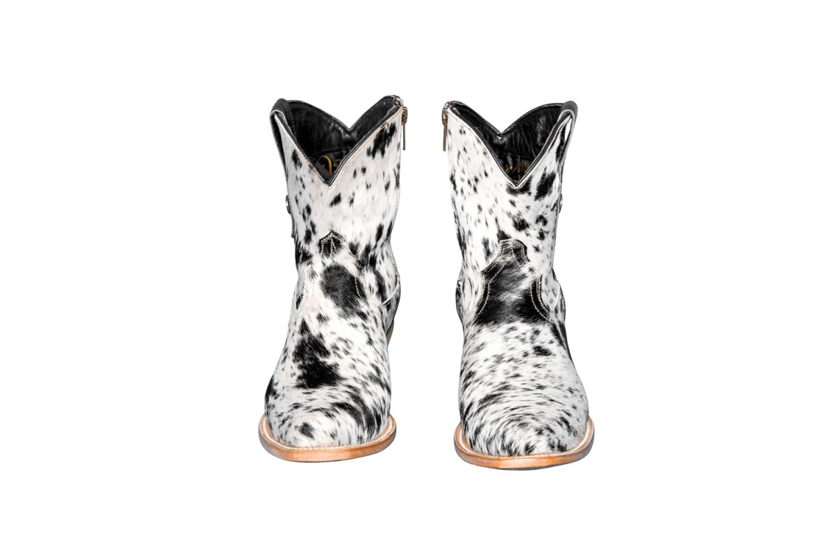 The Loretta Cowhide Boots - Size 7 US - Stiefeld Boots