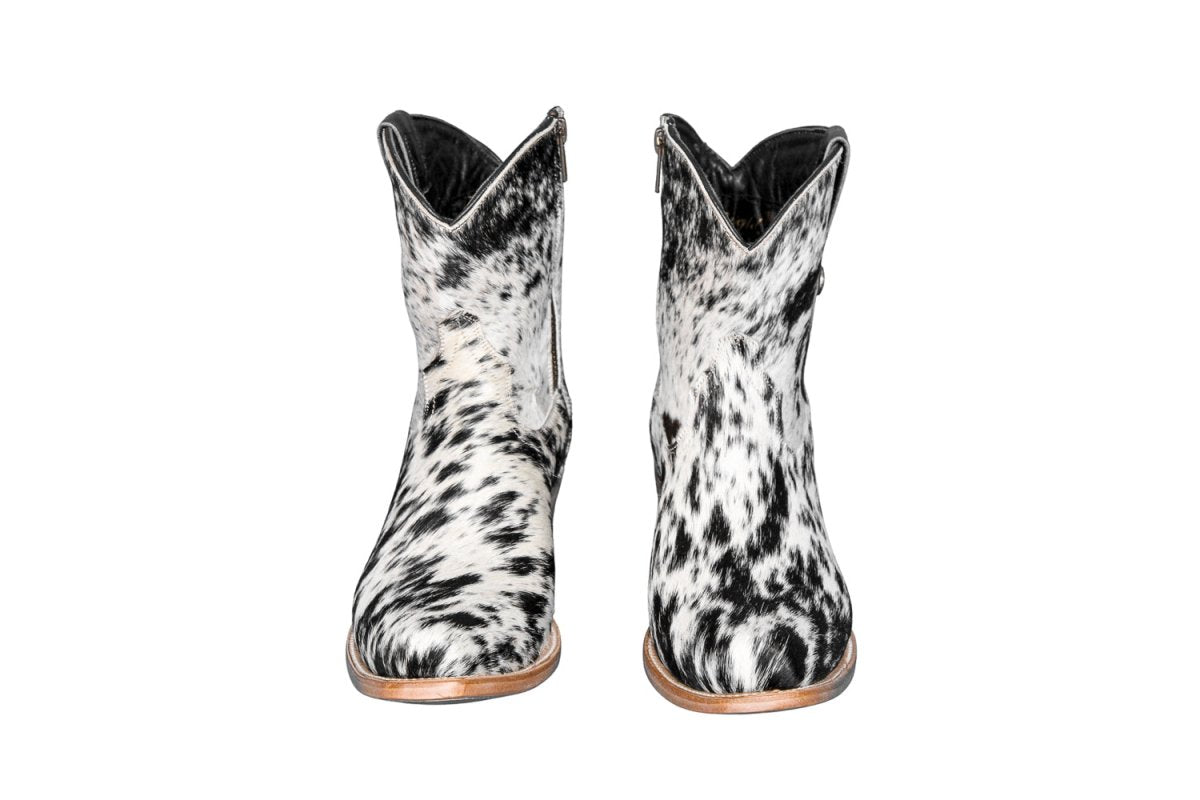 The Loretta Cowhide Boots - Size 9.5 US - Stiefeld Boots