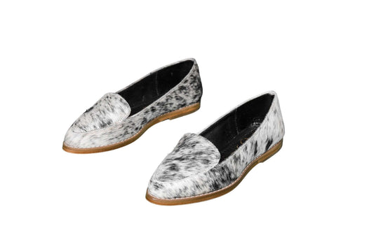 Gretta Cowhide Loafers – Hair-on Hide Almond Toe Western Loafers – Size 5